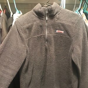 Vineyard Vines - 1/4 Zip Fuzzy Pullover SIZE SMALL